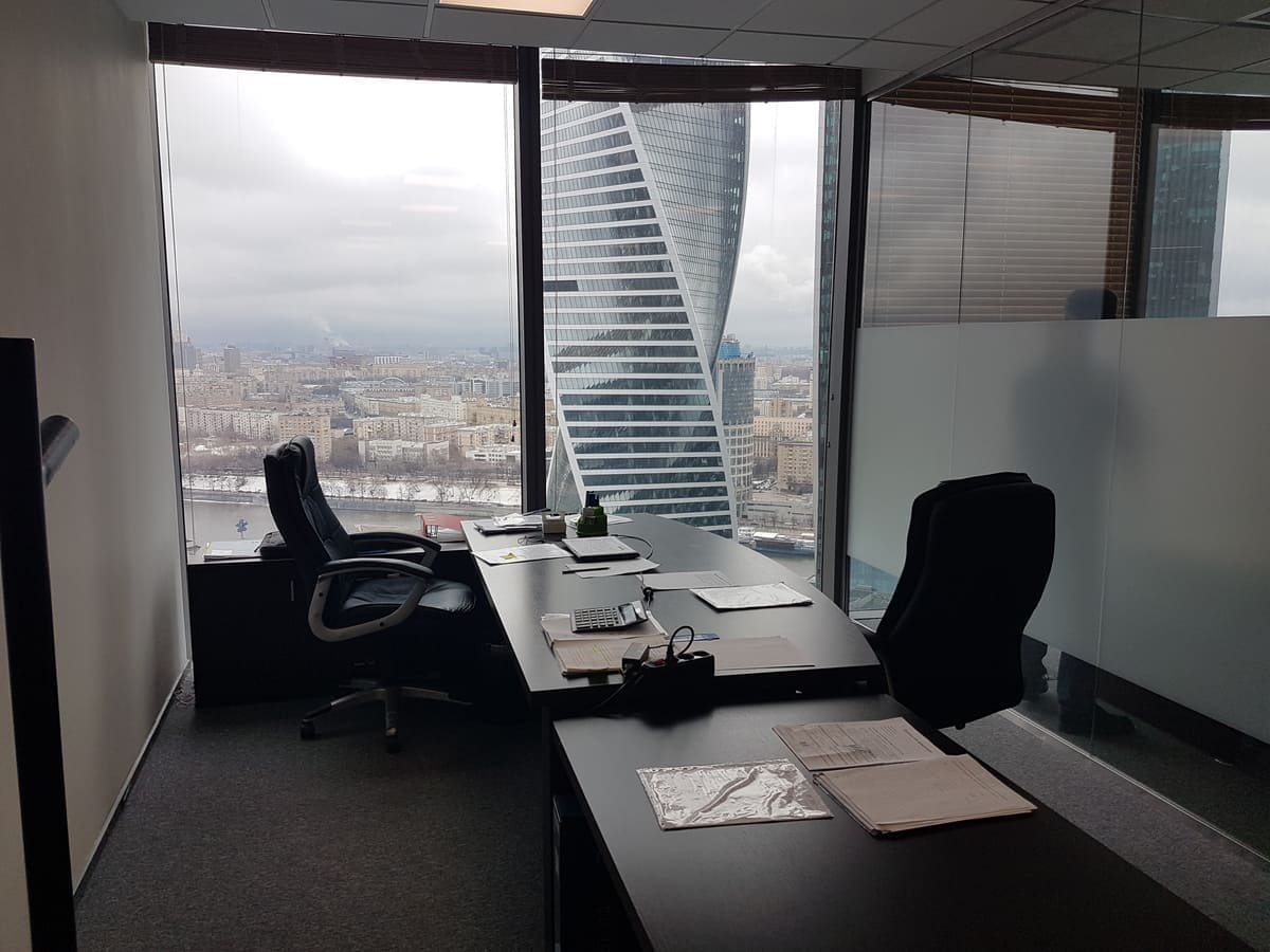 Офисы от 950 до 1100 кв.м. в аренду и продажу в Москве и Московской области